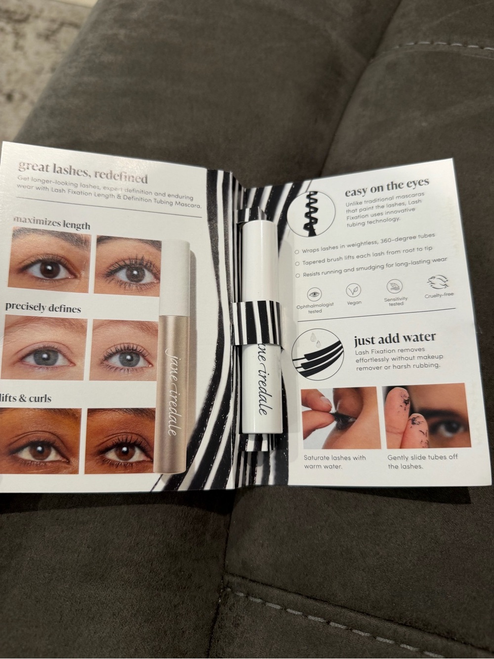 New Lash Fixation Length & Definition Mascara – Black